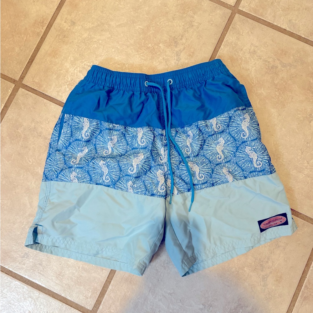 Vineyard Vines Boys Swim trunks size S
